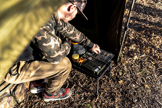 Fox Carp - Bivvy Table - Fox Carp