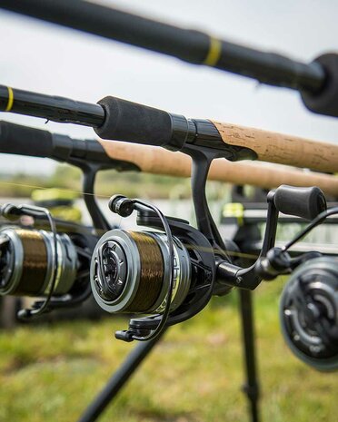 Matrix - Slip voorop Aquos Ultra Reels - Matrix