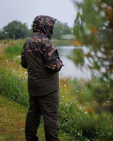 Fox Carp - Khaki / Camo wintersuit - Fox Carp