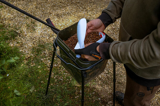 Fox Carp -  Single Spomb Bucket Stand Kit - Fox Carp 