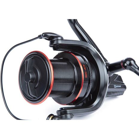 Sonik - Slip voorop SK-47 Carbon 10000 Carp Reel - Sonik